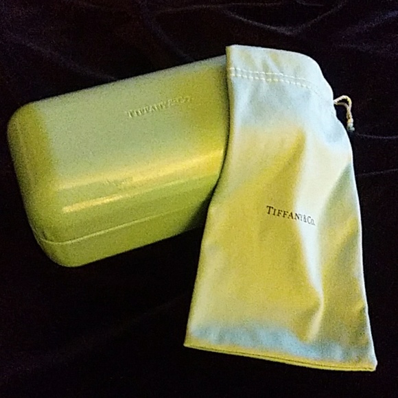 Tiffany & co XL Sunglasses case and dust bag - Picture 1 of 4